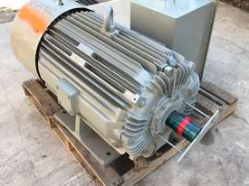 160 kw 220 hp 6 pole 415 volt AC Electric Motor - picture0' - Click to enlarge