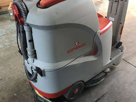 Floor Sweeper Scrubber Commas Innova Commercial Electric Model Innova 55b - picture2' - Click to enlarge