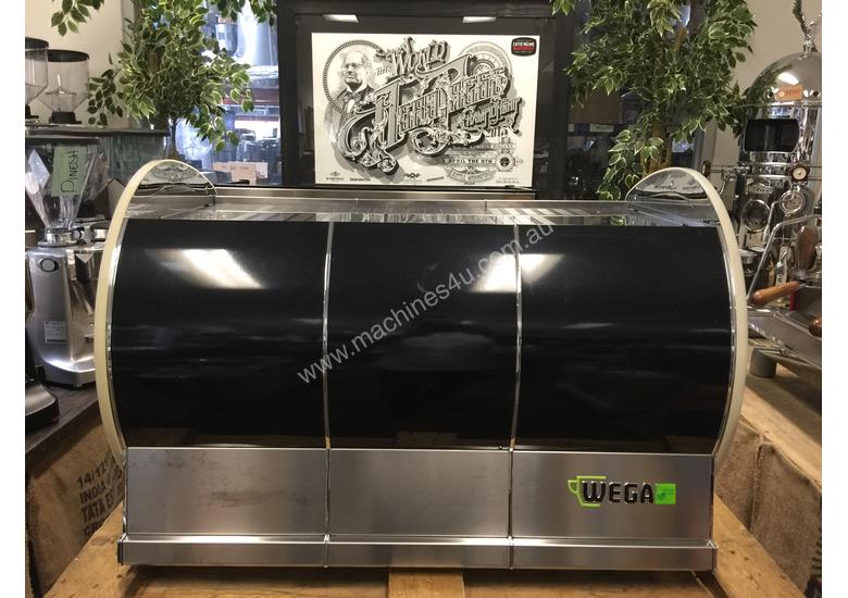 Click to view full size photos WEGA CONCEPT 2 GROUP HI-CUP ESPRESSO COFFEE MACHINE BLACK
