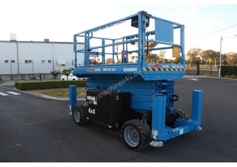 Used 2018 Genie Genie 4WD Scissor Lift GS4069RT Scissor Lift in