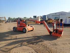 JLG E450AJ Electric Wheeled Boom Lift - picture2' - Click to enlarge