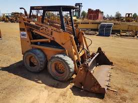 1981 Case 1845 Skid Steer Wheeled Loader *CONDITIONS APPLY* - picture0' - Click to enlarge