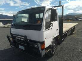 Mitsubishi Canter - picture1' - Click to enlarge