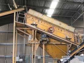 CONCRETE RECYCLING CRUSHING & SCREENING PLANT - picture0' - Click to enlarge