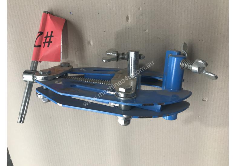 Used unbranded/generic Pipe Joining Clamp 26 Welding Welders Clamp Welding Clamps in PRESTON, VIC