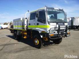 2000 Isuzu FTS 750 - picture0' - Click to enlarge