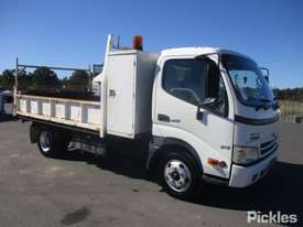 2007 Hino 300 616 - picture0' - Click to enlarge