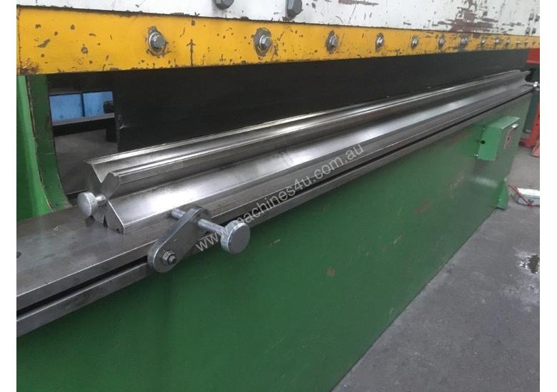 Used hydrabend Hydrabend 120t Press Brake 3700 3100mm Hydraulic Press