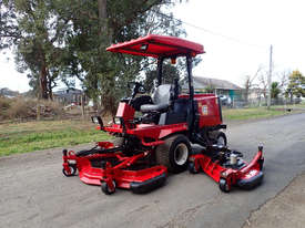 Toro GroundsMaster 4000 D Wide Area mower Lawn Equipment - picture0' - Click to enlarge