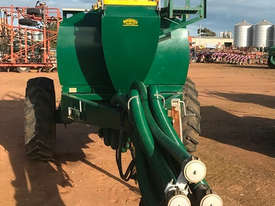 Simplicity 3000TR2 Air Seeder Cart Seeding/Planting Equip - picture0' - Click to enlarge