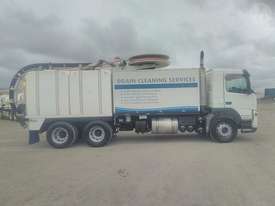 Volvo FM9 300 DCS Combo Drain - picture0' - Click to enlarge