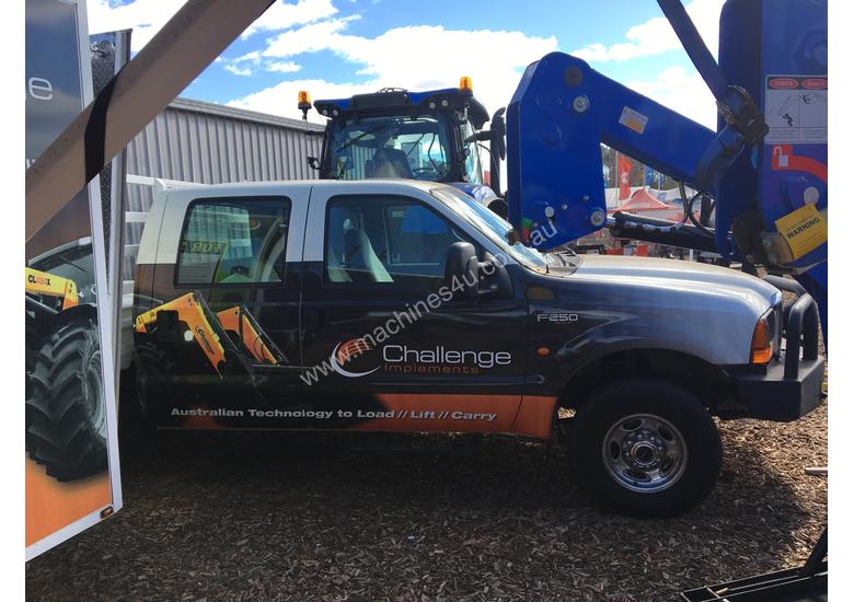 New Challenge Implements CHALLENGE IMPLEMENTS LIGHT MATERIAL BUCKET FOR