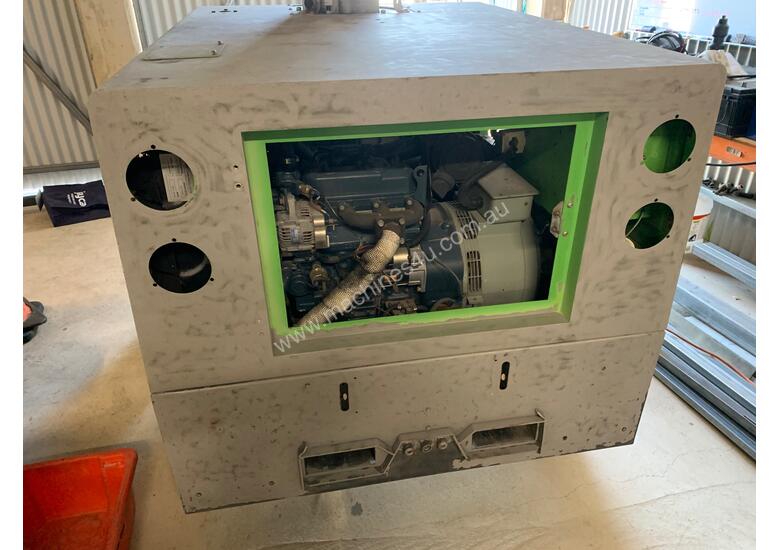 Dry Ice/Grit Blaster - Hire