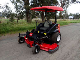 Toro Groundsmaster 7210 Zero Turn Lawn Equipment - picture0' - Click to enlarge