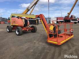 2011 JLG Industries 600AJ - picture0' - Click to enlarge