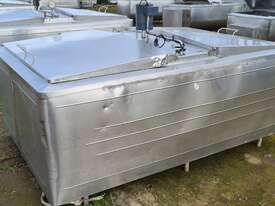 STAINLESS STEEL TANK, MILK VAT 2540 LT - picture0' - Click to enlarge