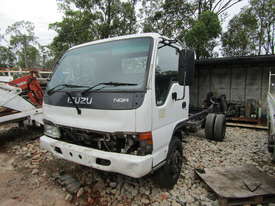 2003 Isuzu NQR Wrecking Stock #1746 - picture0' - Click to enlarge