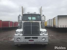 2011 Western Star Constellation 4800 FX - picture1' - Click to enlarge