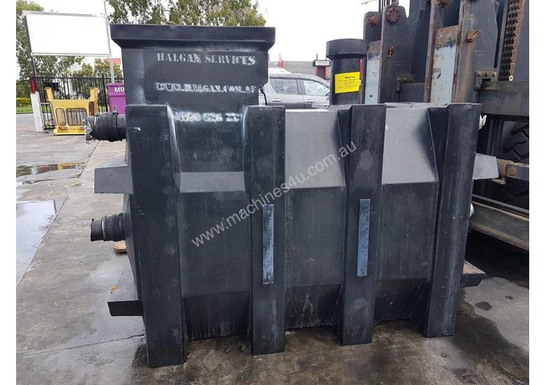 Used HALGAN MGT Grease Trap 1000 L Bins & Containers in , Listed on