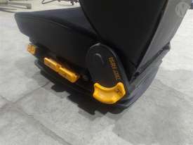 Isri Truck Seat - picture1' - Click to enlarge