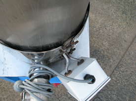 Heated Stainless Steel Tank - 30L - picture2' - Click to enlarge