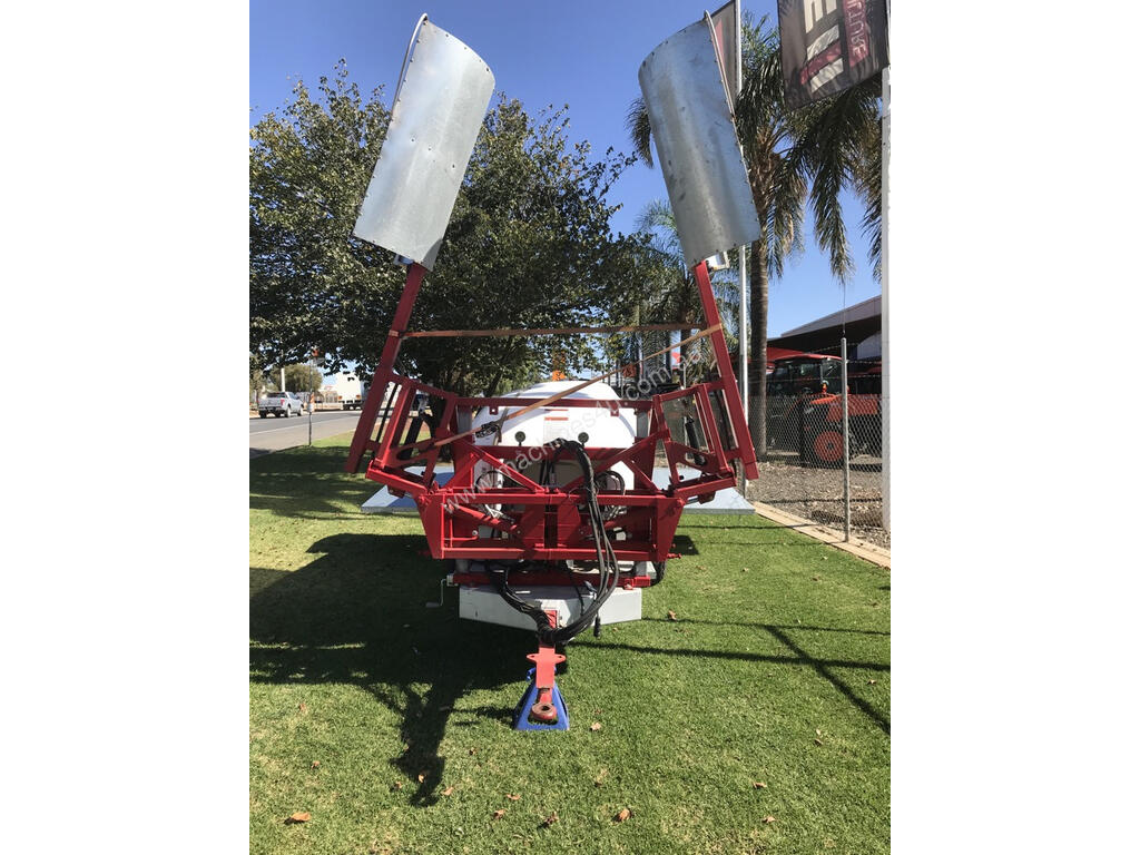 Used croplands Croplands Weedit Boom Spray Sprayer Sprayers in