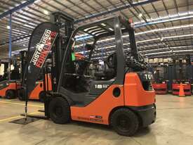 TOYOTA 32-8FG18 33298 1.8 TON 1800 KG CAPACITY LPG GAS FORKLIFT 4000 MM 2 STAGE - picture0' - Click to enlarge