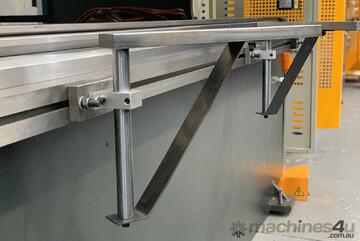 Swivel Front Sheet Supports With Up & Down Adjustment to Suit Pressbrakes