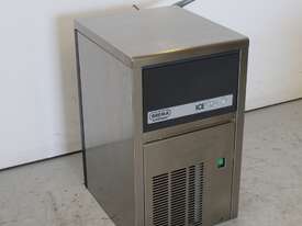 Brema CB184A Undercounter Ice Machine - picture0' - Click to enlarge