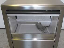 Brema CB184A Undercounter Ice Machine - picture1' - Click to enlarge