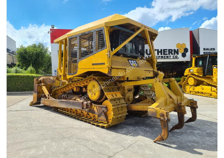 caption 2005 Caterpillar D6R XL Bulldozer (Stock No. 94378) DOZCATRT