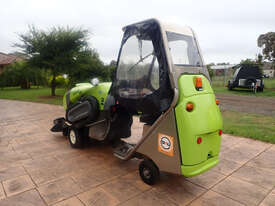 Green Machine 414S2D Sweeper Sweeping/Cleaning - picture1' - Click to enlarge