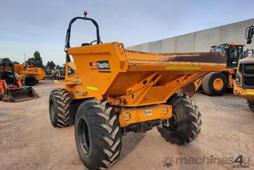 2019 THWAITES 9T SWIVEL DUMPER IN EXCELLENT CONDITION WITH 1107 HRS