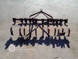 M.F. 3 POINT LINKAGE CULTIVATOR - picture0' - Click to enlarge