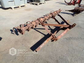 M.F. 3 POINT LINKAGE CULTIVATOR - picture1' - Click to enlarge