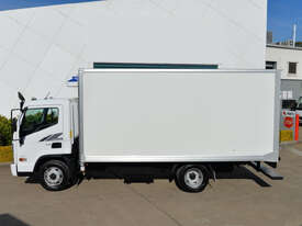 2020 HYUNDAI MIGHTY EX6 MWB - Refrigerated Truck - Freezer - picture2' - Click to enlarge