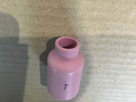 Tigmaster TIG Shroud Gas Nozzles Ceramic SR17/26 #7 11MM 7990785 54N15 - picture2' - Click to enlarge