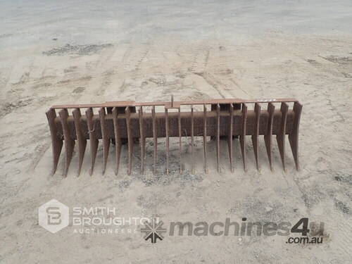 2000MM STICK RAKE