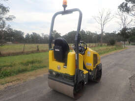 Wacker Neuson RD16-90 Vibrating Roller Roller/Compacting - picture2' - Click to enlarge