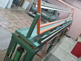 RAPIDFORM Laminate Benchtop roll former Semi Automatic  Postformer - picture0' - Click to enlarge