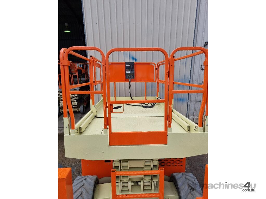 Hire 2014 jlg 260 MRT Rough Terrain Scissor Lift in ARCHERFIELD, QLD