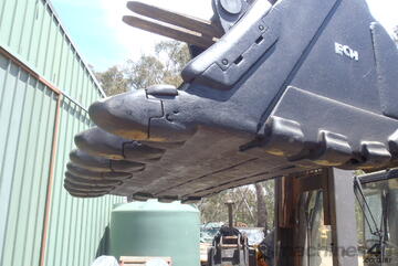 Ech Digging Bucket   240mm Wide Ech Digging Bucket   240mm Wide