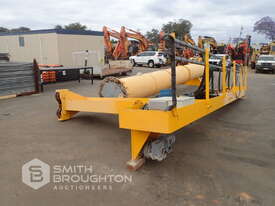 5 TONNE CRANE - picture1' - Click to enlarge