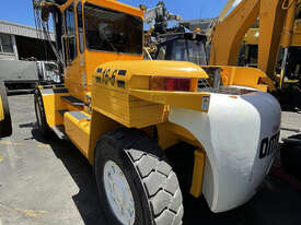 Omega 16-6 Forklift (PS071) - picture2' - Click to enlarge