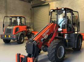 Everun ER2500 Telescopic Wheel Loader - picture1' - Click to enlarge