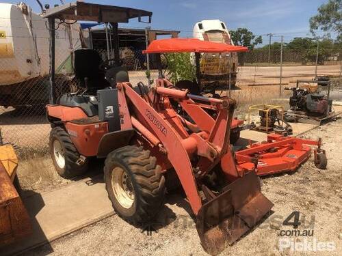 Kubota R420S