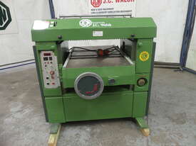 Iida 630mm heavy duty thicknesser - picture1' - Click to enlarge