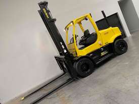 7.0 tonne forklift diesel Hyster - Hire - picture2' - Click to enlarge