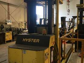 Battery Electric Order Picker - Hire - picture2' - Click to enlarge