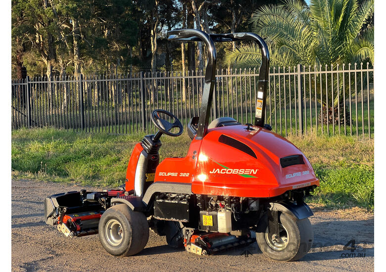 Used 2017 jacobsen Jacobsen Eclipse 322 Golf Greens mower Lawn Equipment Turf Equipment in